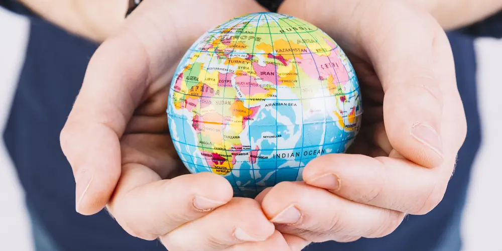 Mehrsprachige Telefonansagen: Wie Sie internationale Kunden begeistern