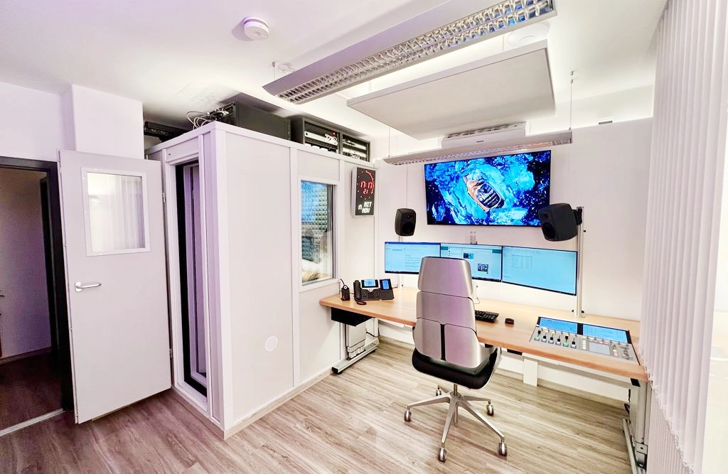 Unser Tonstudio mit Sprecherkabine und Audiotechnik
